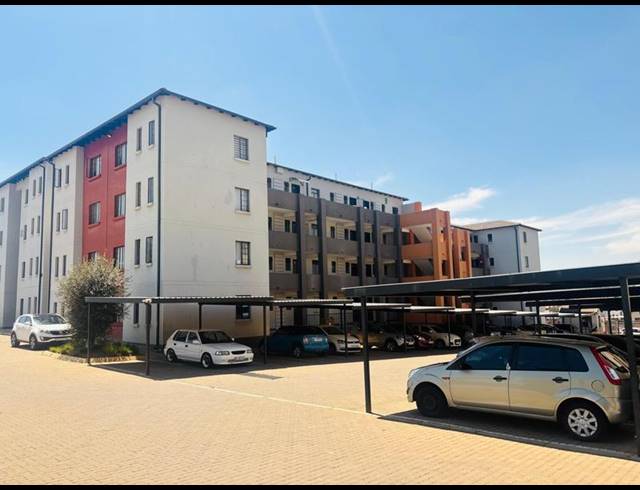 2 BEDROOM APARTMENT FOR SALE IN FLEURHOF